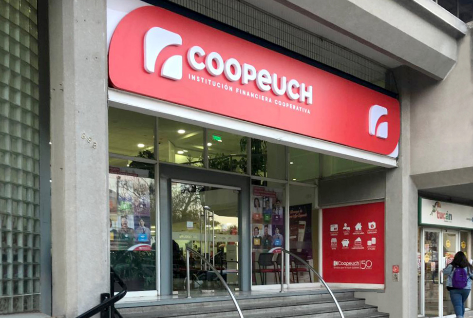 Coopeuch sube en ranking de empresas con mejor reputación corporativa en Chile